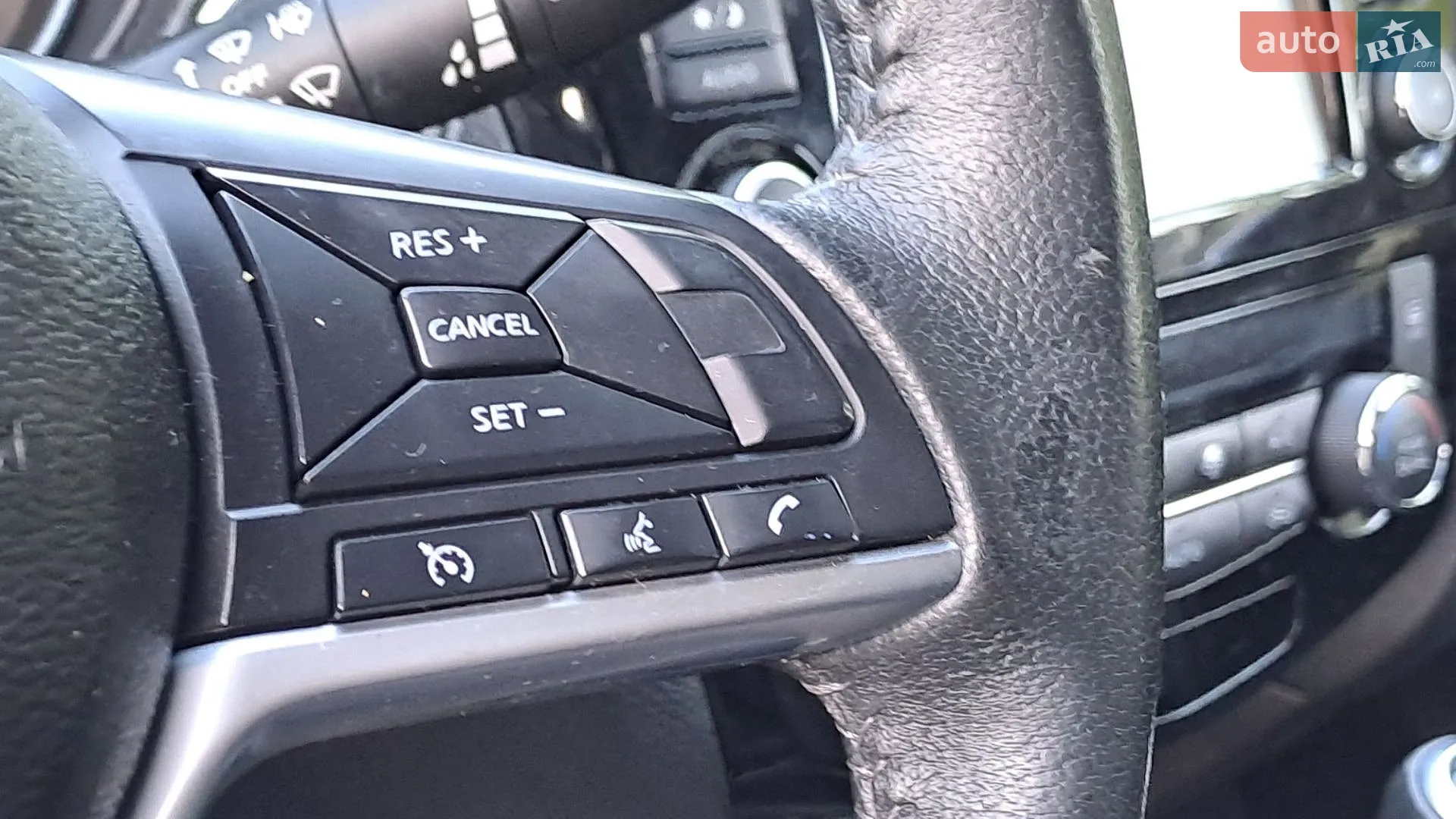2019 Nissan Rogue - мініатюра 44