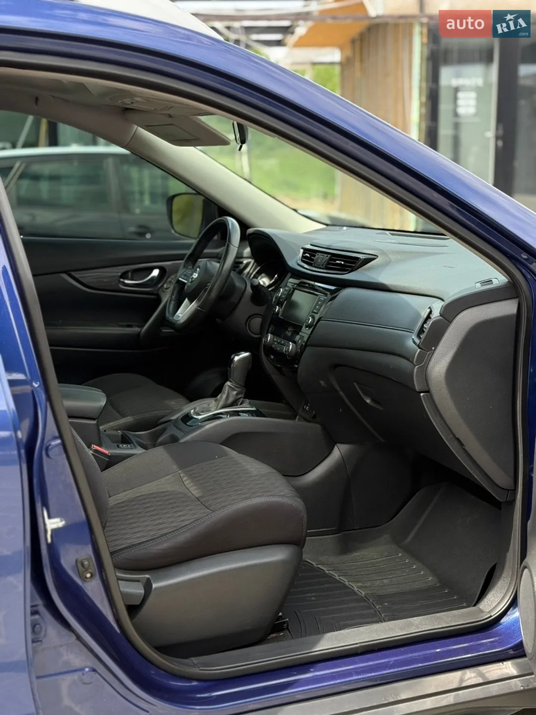 2018 Nissan Rogue - мініатюра 11