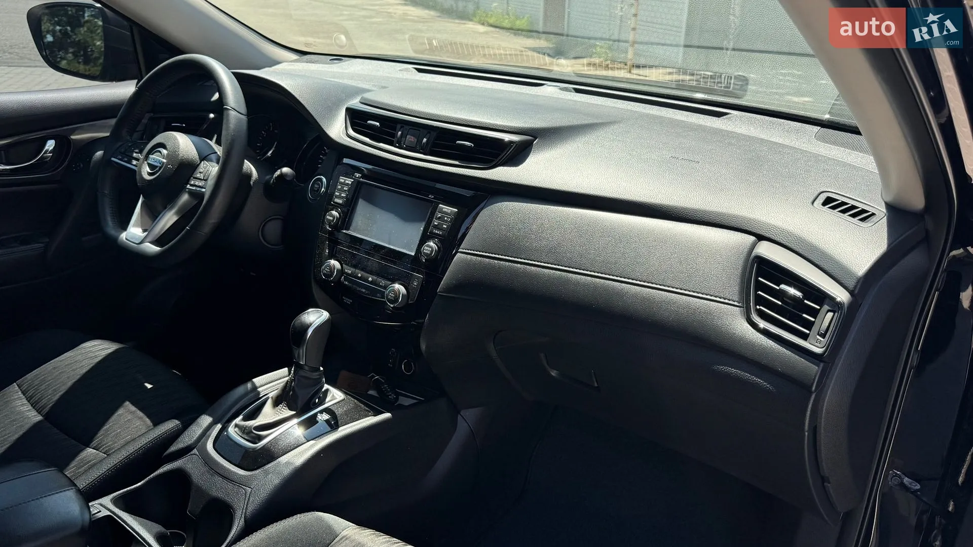 2017 Nissan Rogue - мініатюра 33