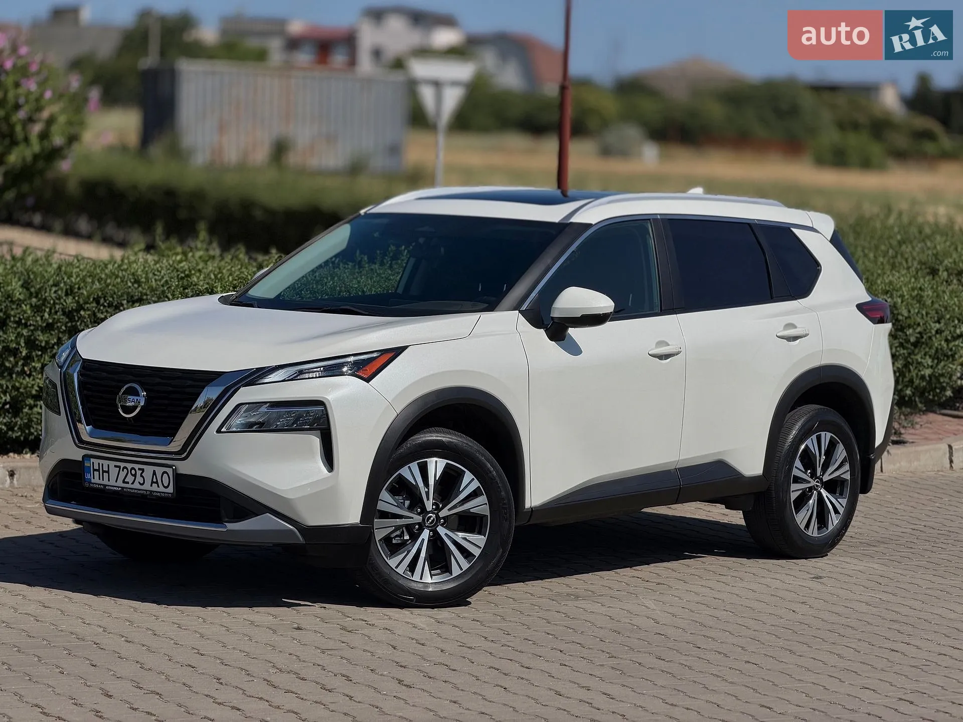 2022 Nissan Rogue - мініатюра 3