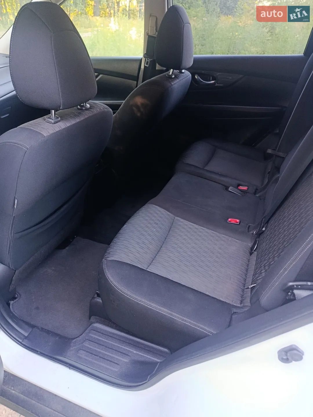 2018 Nissan Rogue - мініатюра 17