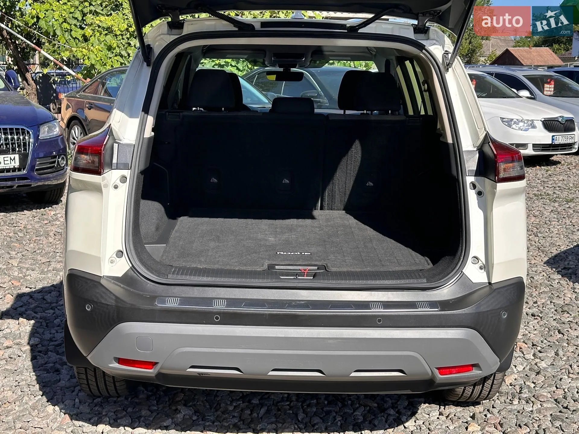 2023 Nissan Rogue - мініатюра 11