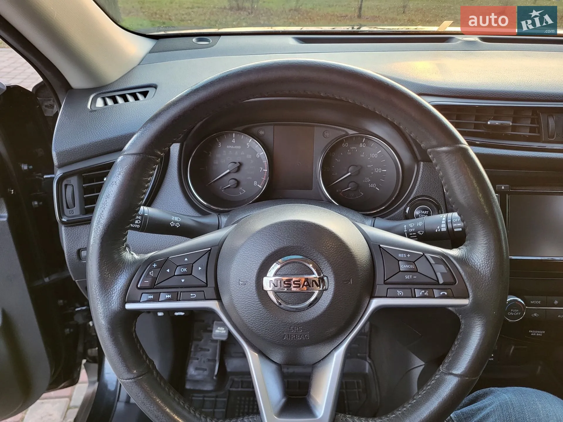 2017 Nissan Rogue - мініатюра 15
