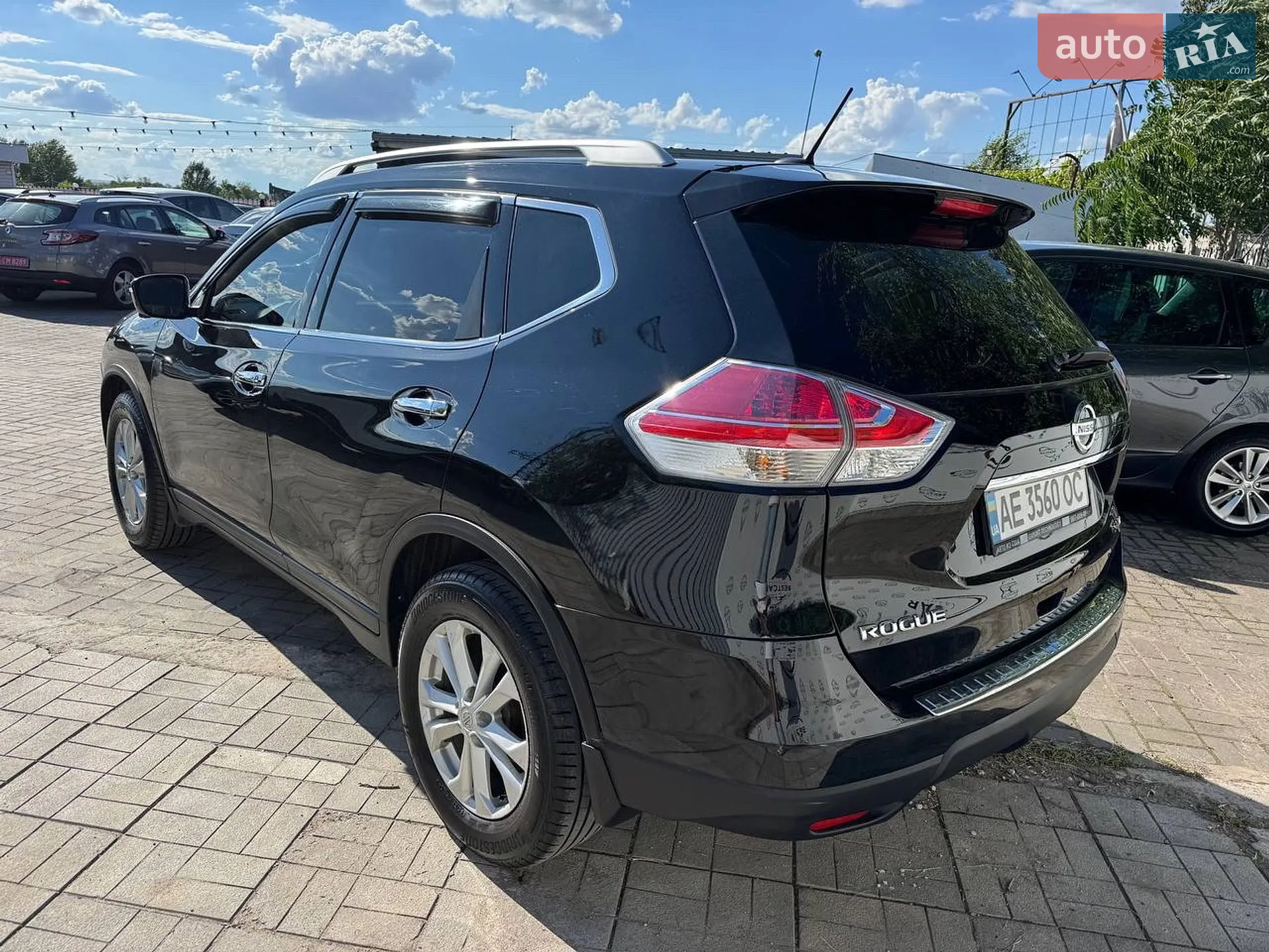 2014 Nissan Rogue - мініатюра 3