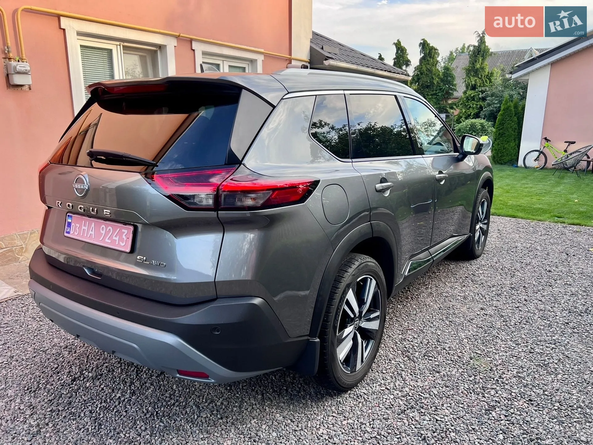 2021 Nissan Rogue - мініатюра 11