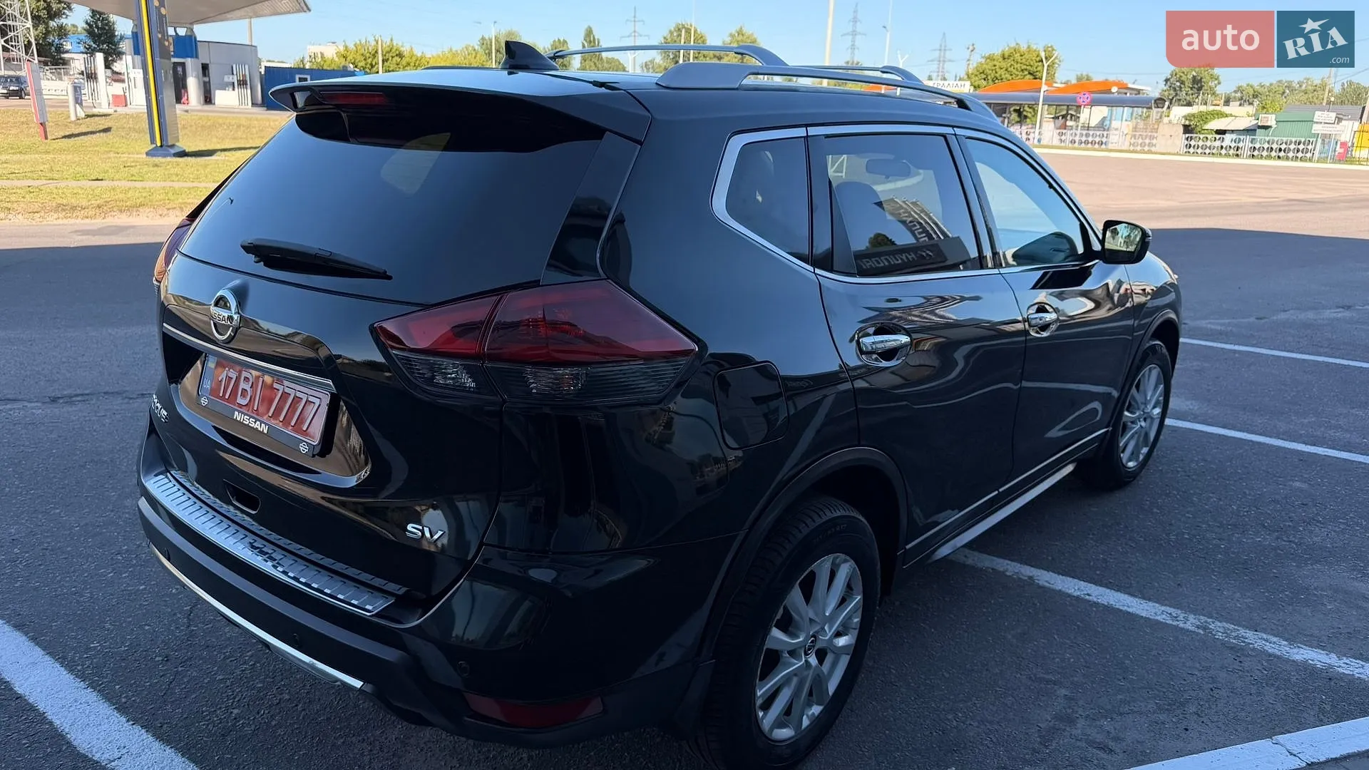 2020 Nissan Rogue - мініатюра 2