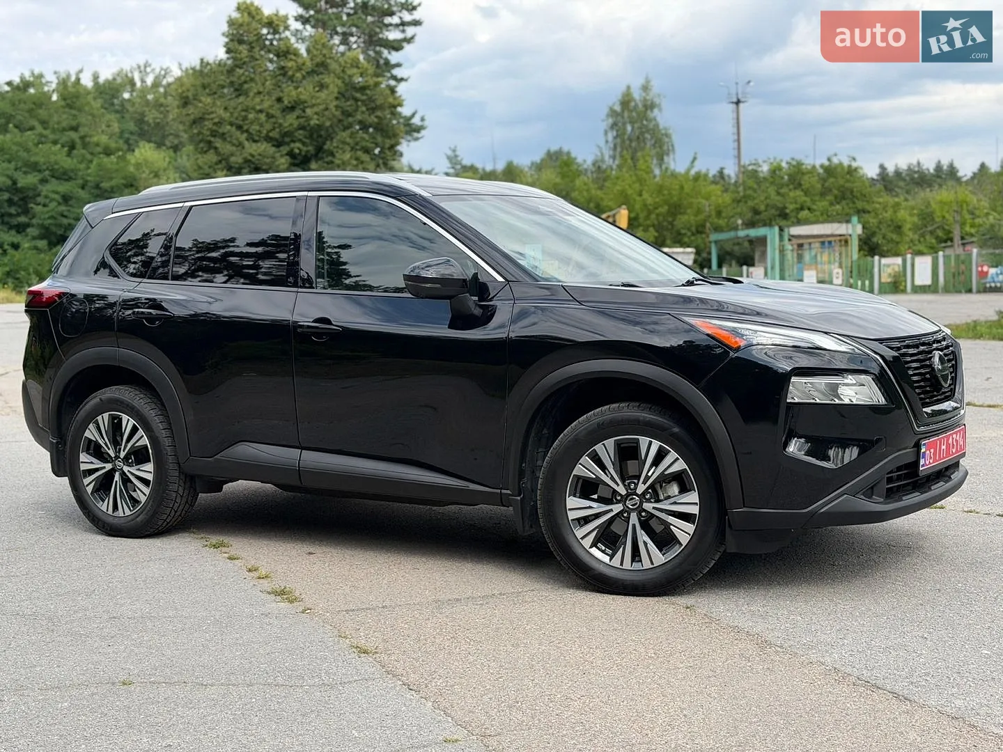 2021 Nissan Rogue - мініатюра 3