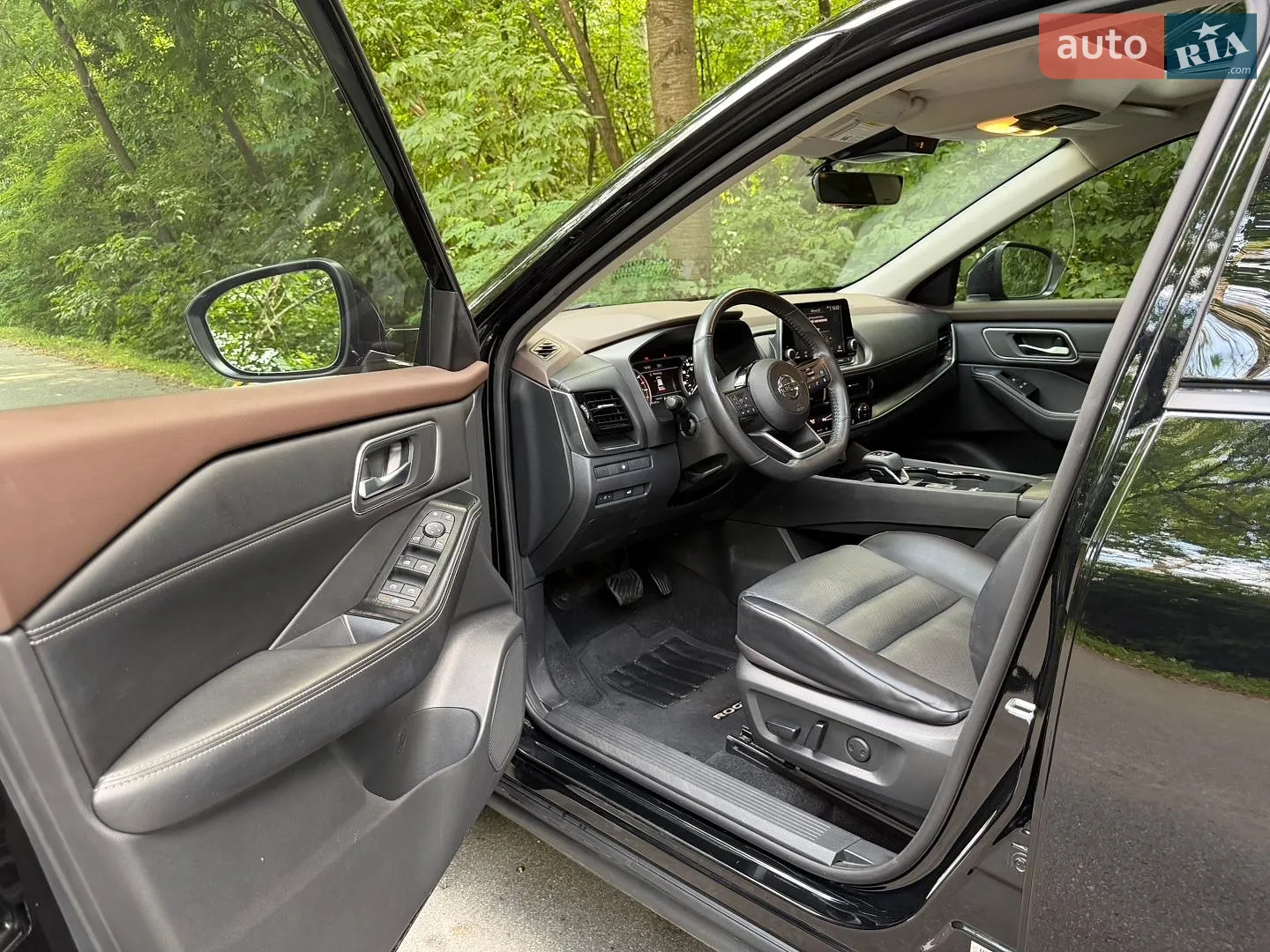 2021 Nissan Rogue - мініатюра 17
