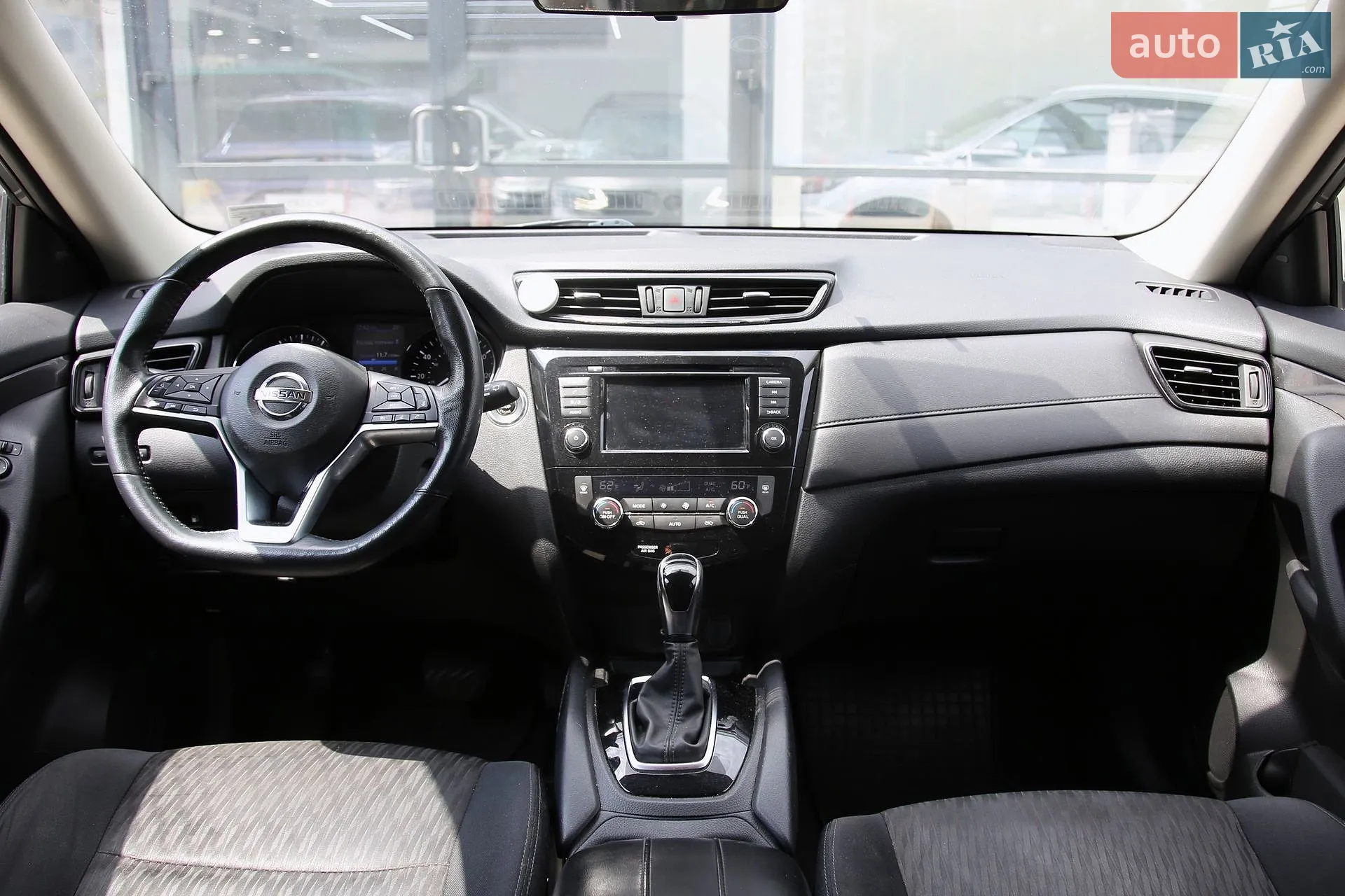2018 Nissan Rogue - мініатюра 13