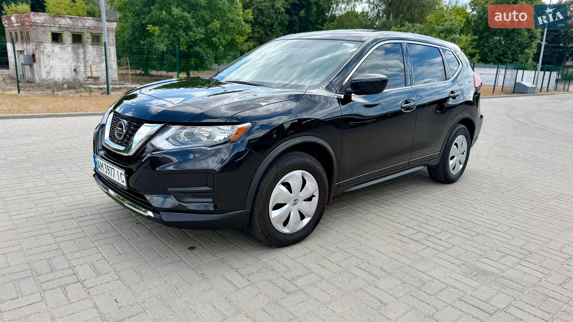 2018 Nissan Rogue - мініатюра 3