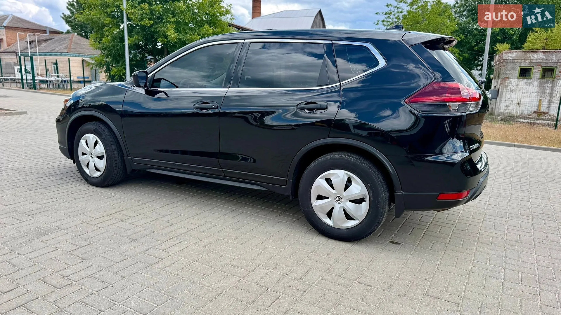 2018 Nissan Rogue - мініатюра 8