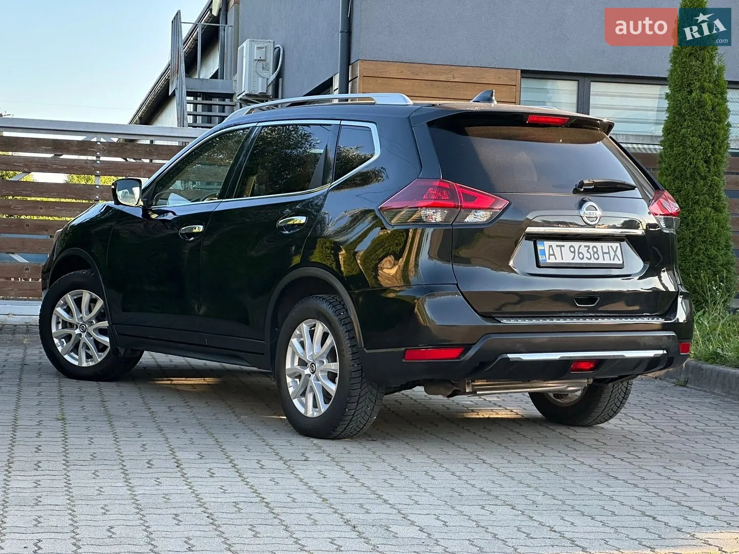 2018 Nissan Rogue - мініатюра 11
