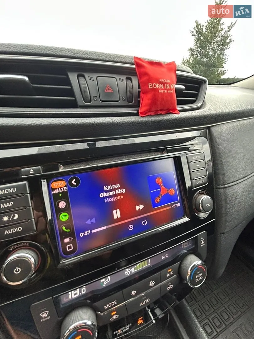 2017 Nissan Rogue - мініатюра 7