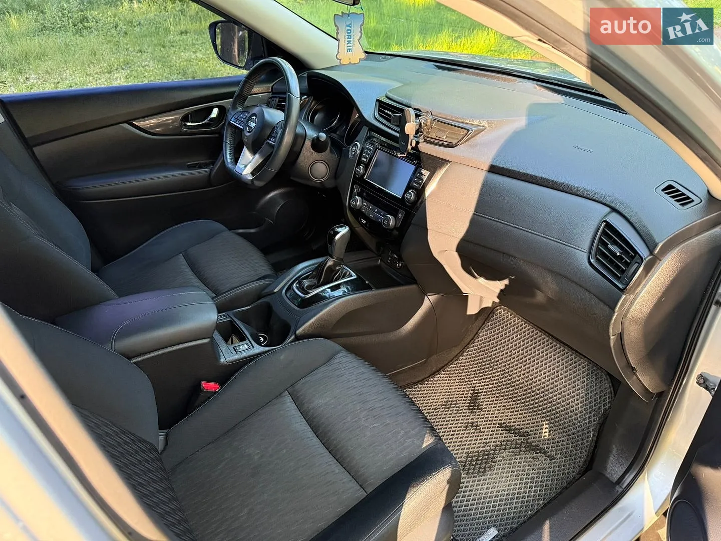 2017 Nissan Rogue - мініатюра 11