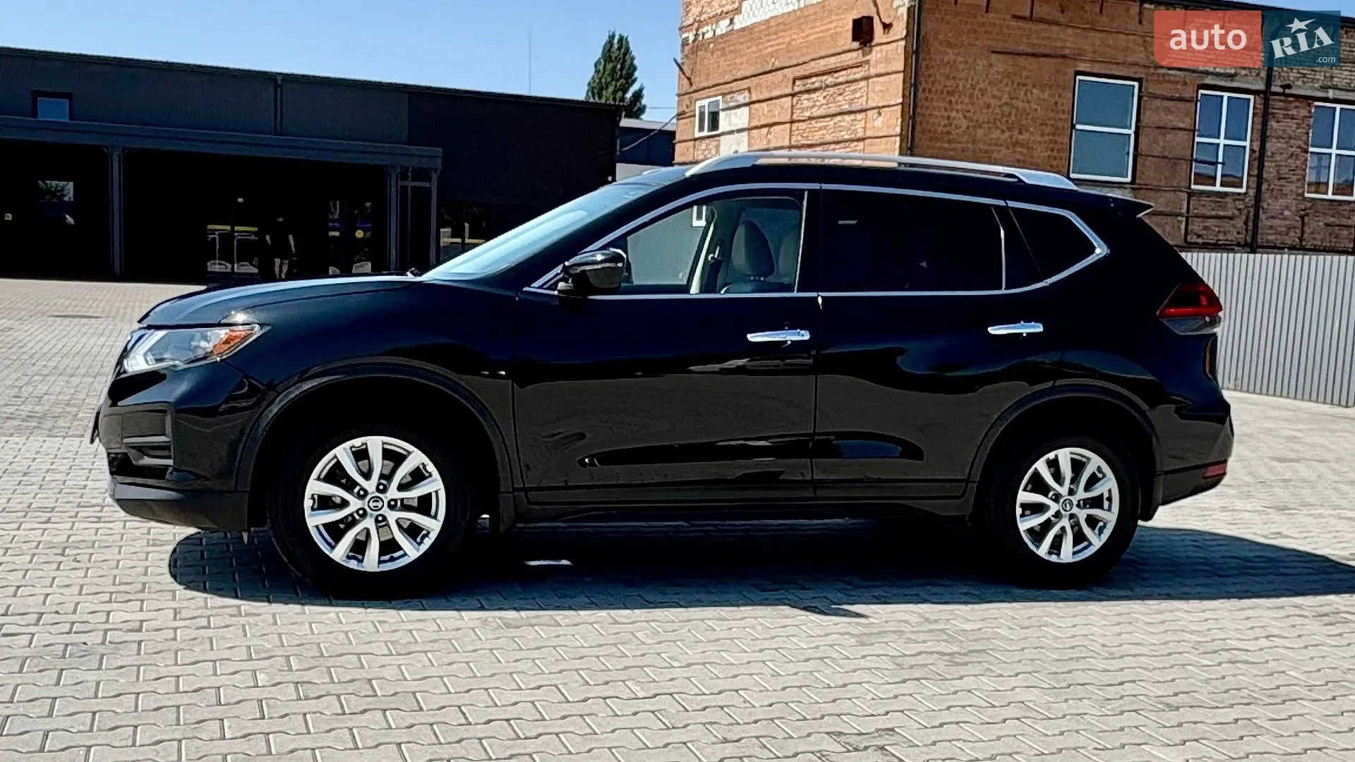 2019 Nissan Rogue - мініатюра 18