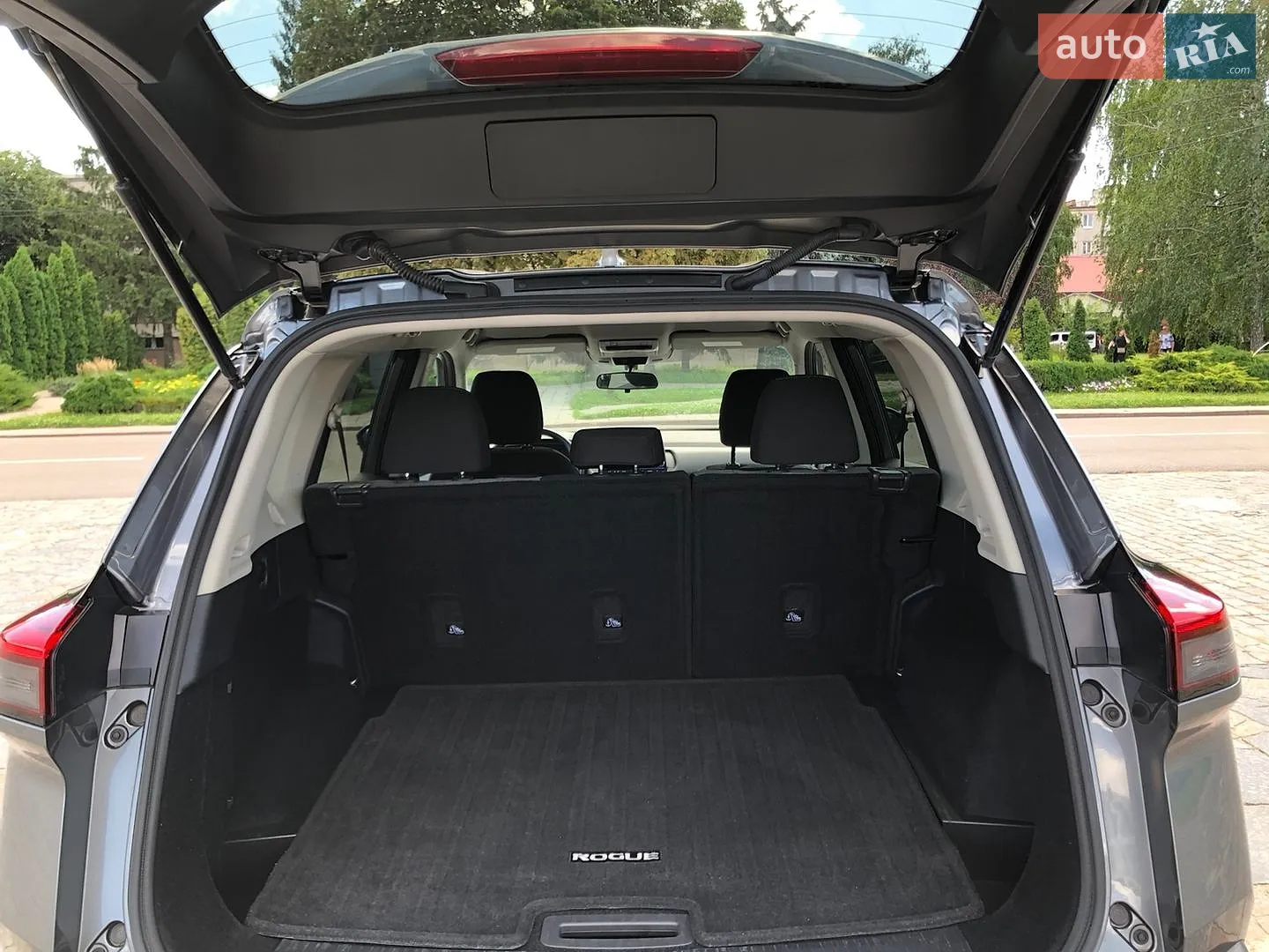 2021 Nissan Rogue - мініатюра 21
