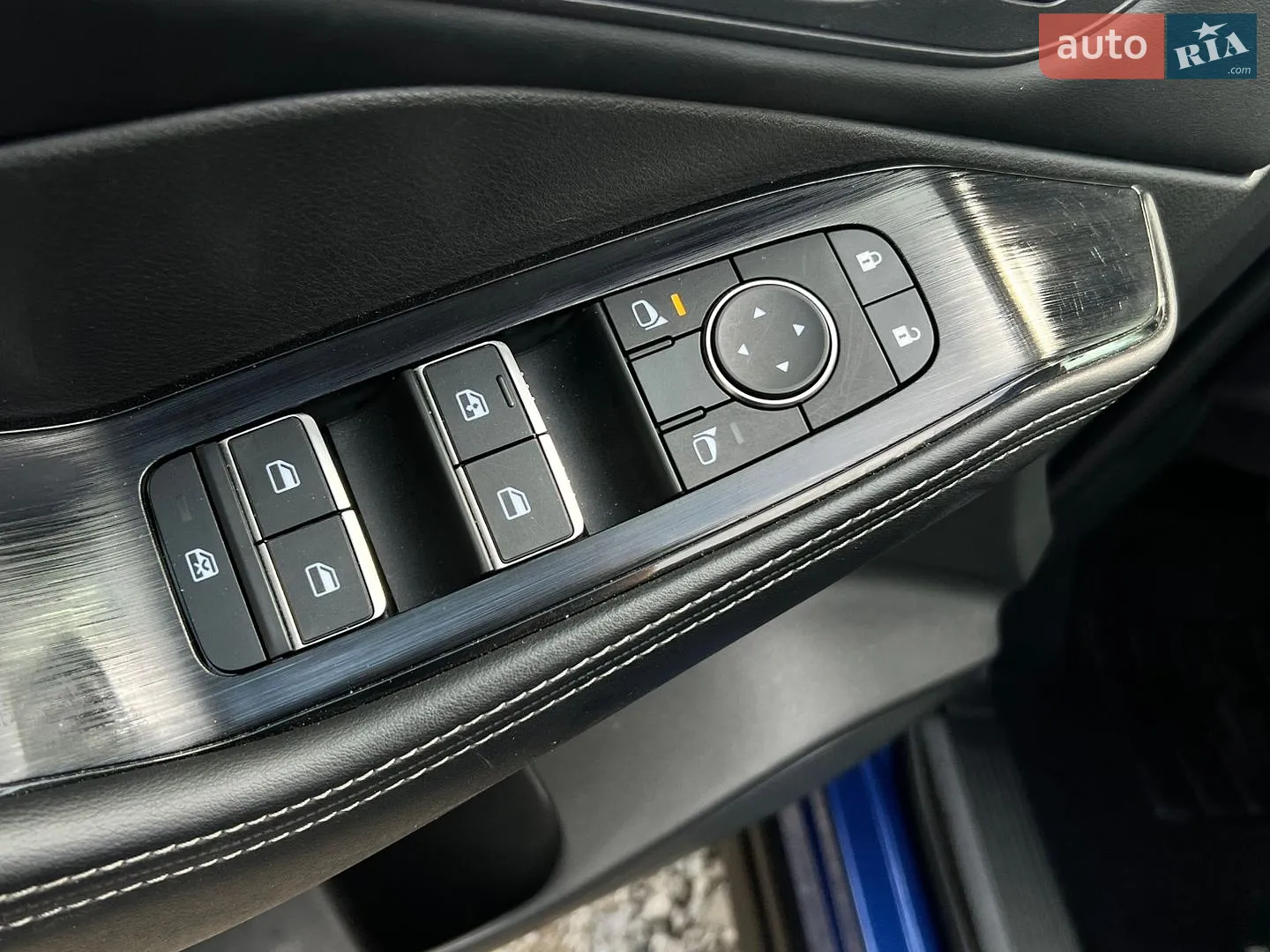 2023 Nissan Rogue - мініатюра 11