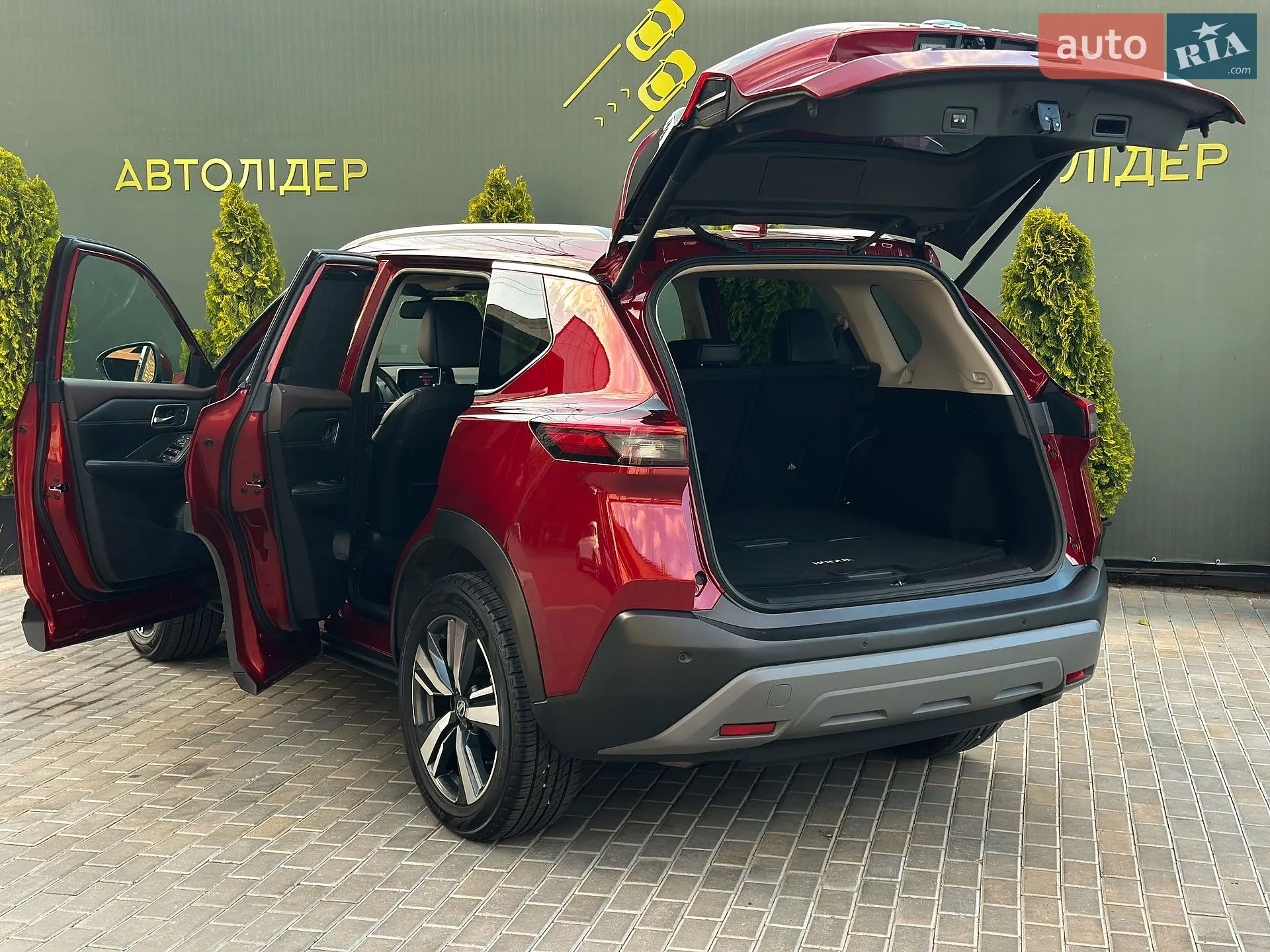 2021 Nissan Rogue - мініатюра 15