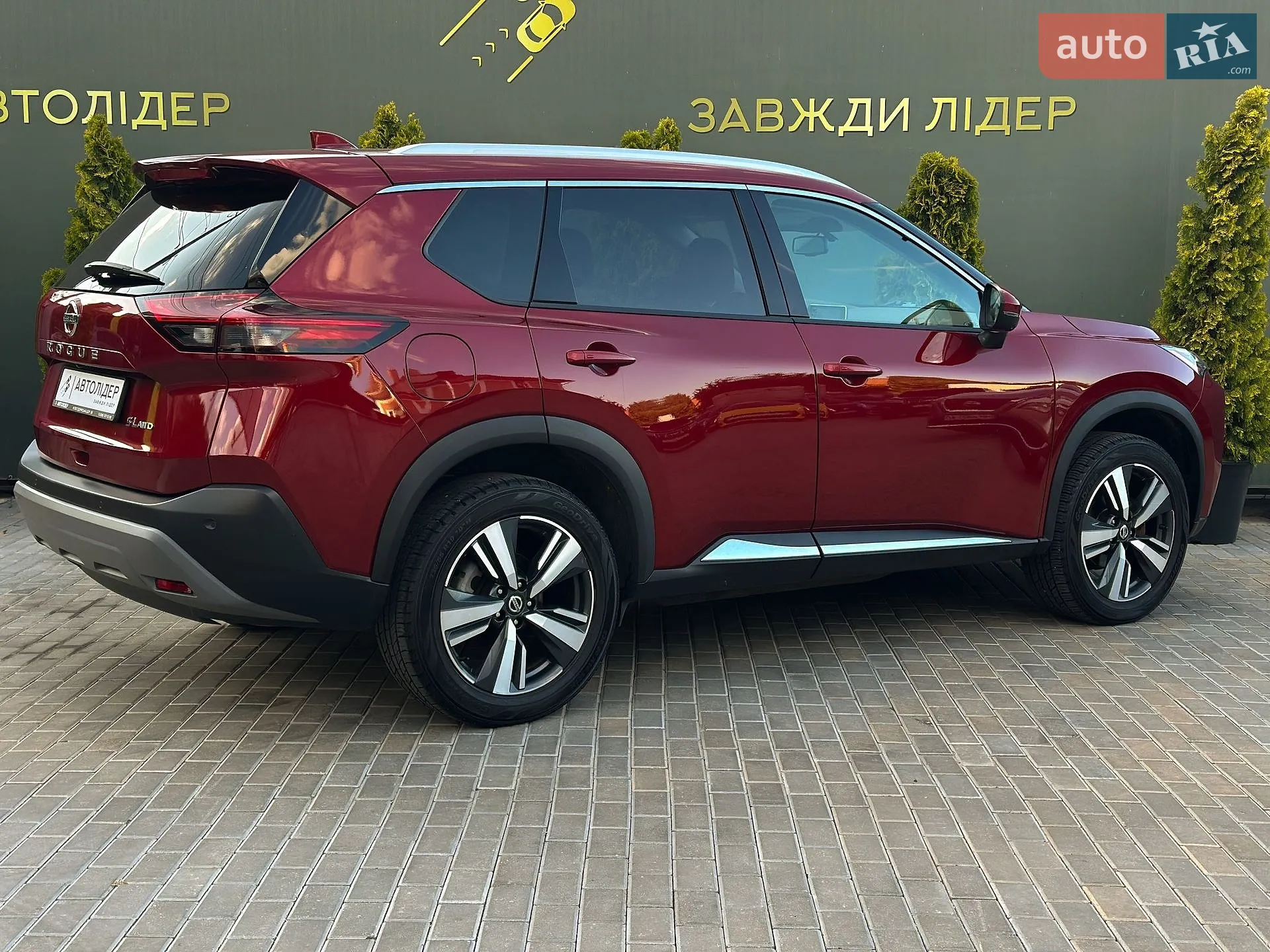 2021 Nissan Rogue - мініатюра 20