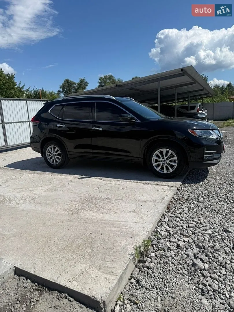 2018 Nissan Rogue - мініатюра 11