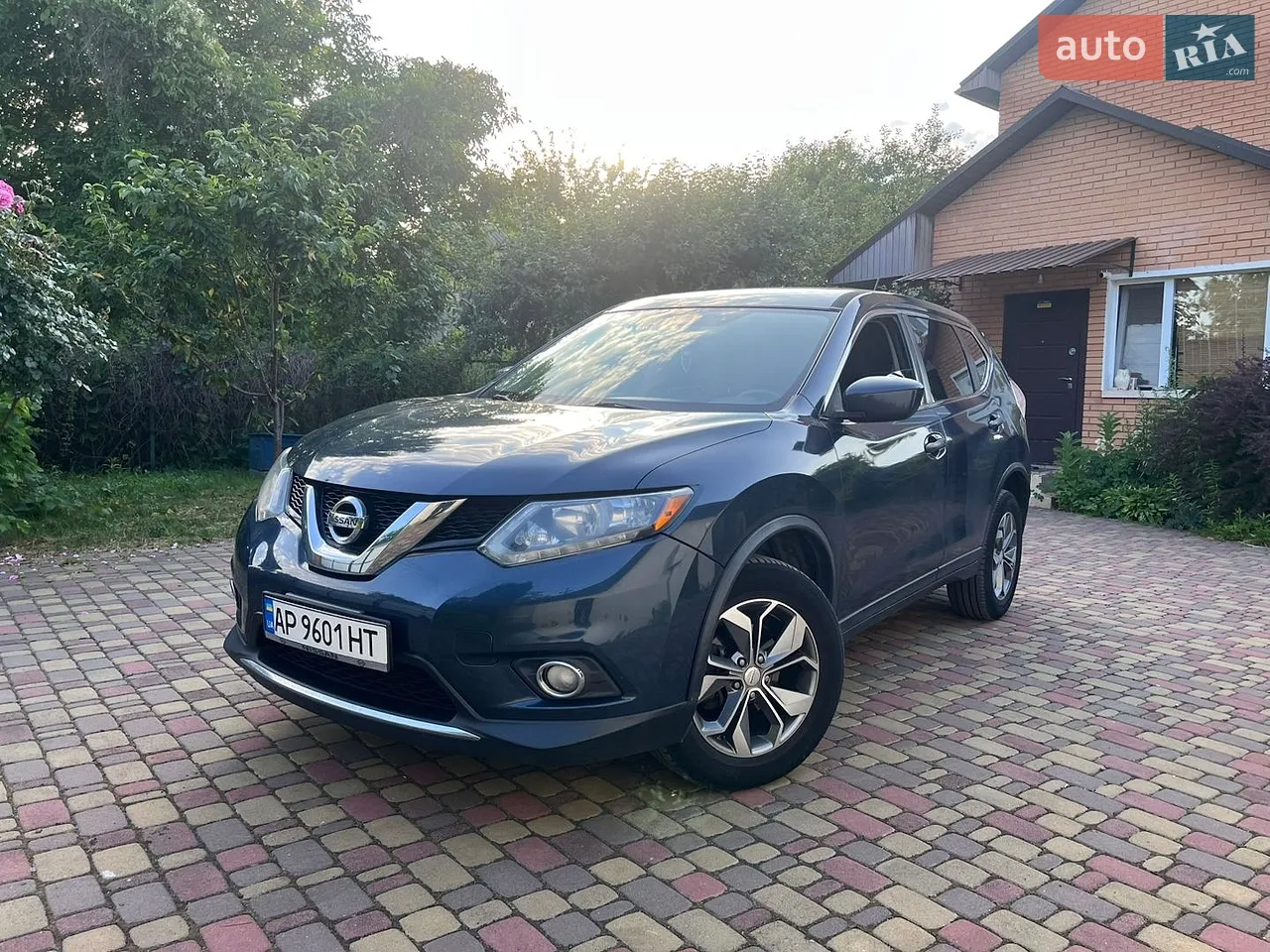 2017 Nissan Rogue - мініатюра 18