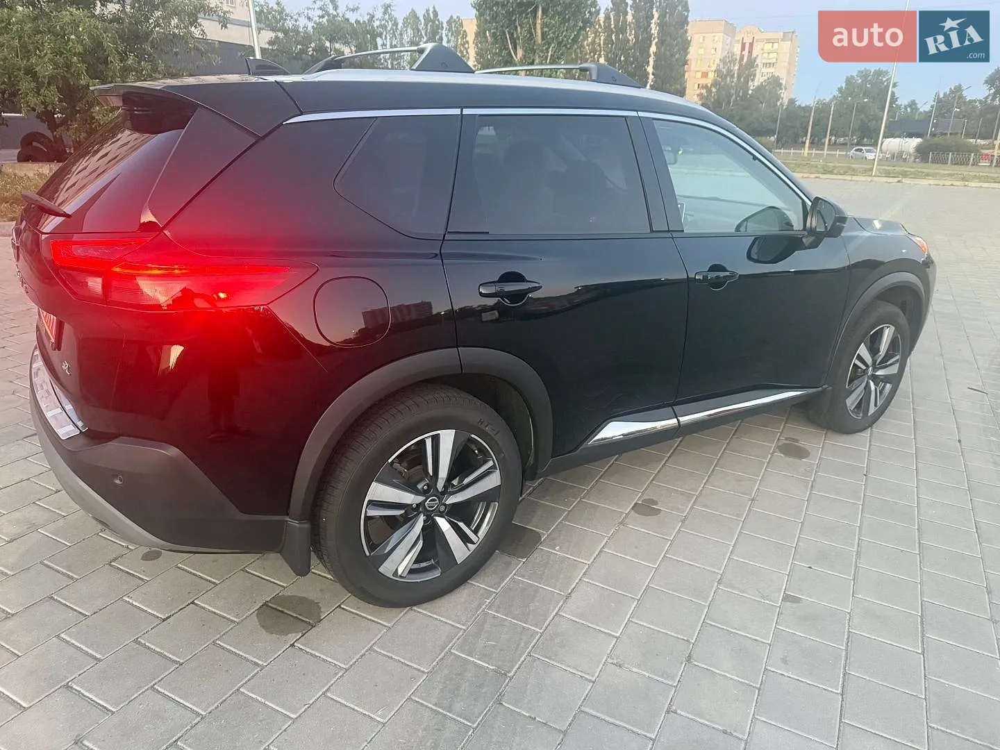 2021 Nissan Rogue - мініатюра 3