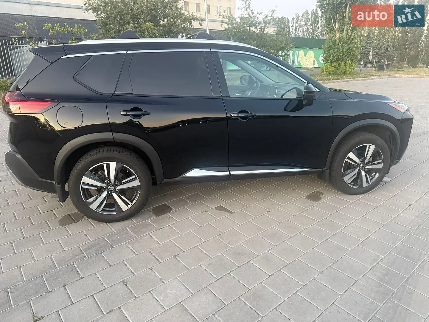 2021 Nissan Rogue - мініатюра 21