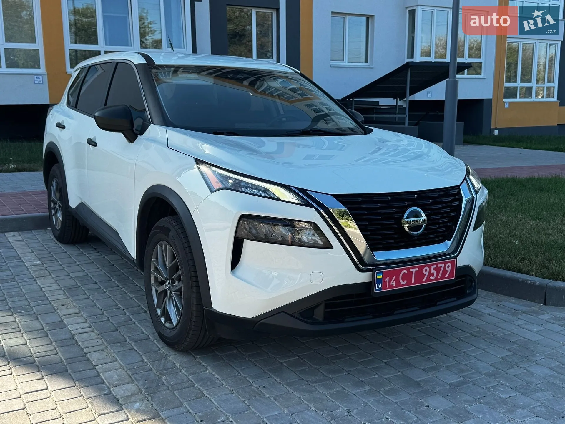 2021 Nissan Rogue - мініатюра 4