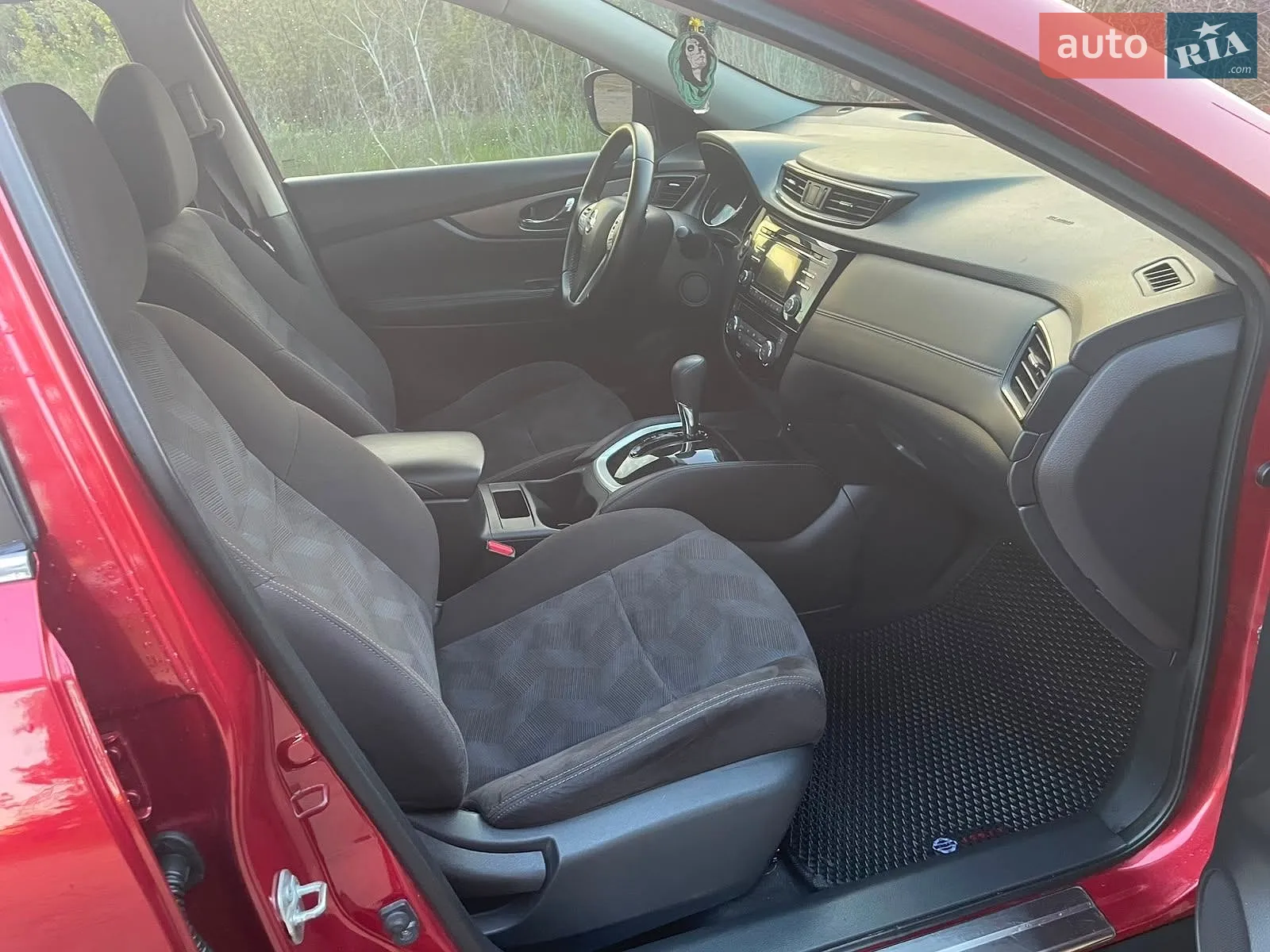 2015 Nissan Rogue - мініатюра 16