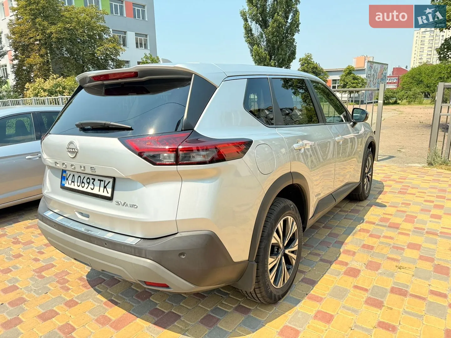 2022 Nissan Rogue - мініатюра 6