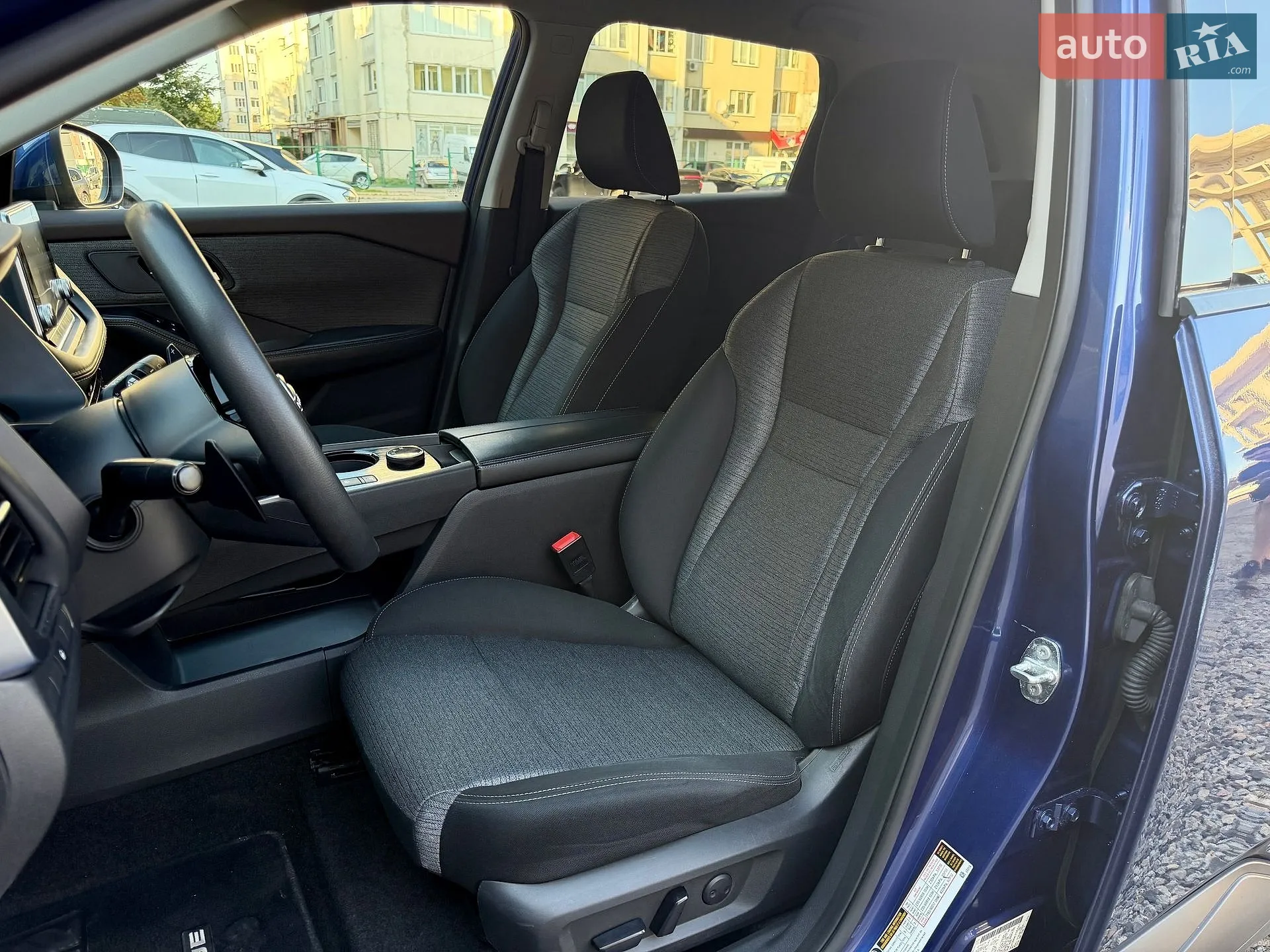 2020 Nissan Rogue - мініатюра 8
