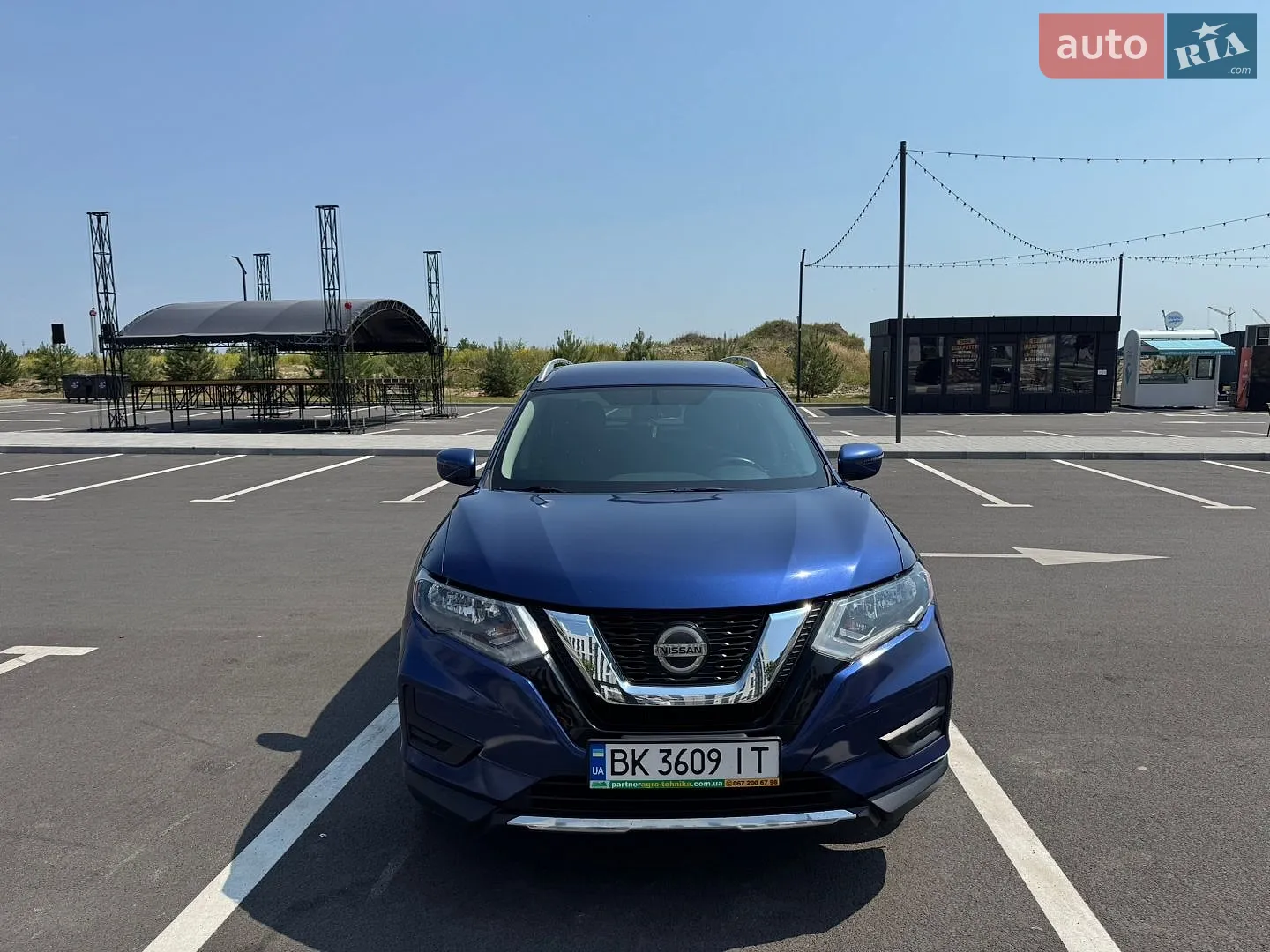 2018 Nissan Rogue - мініатюра 2