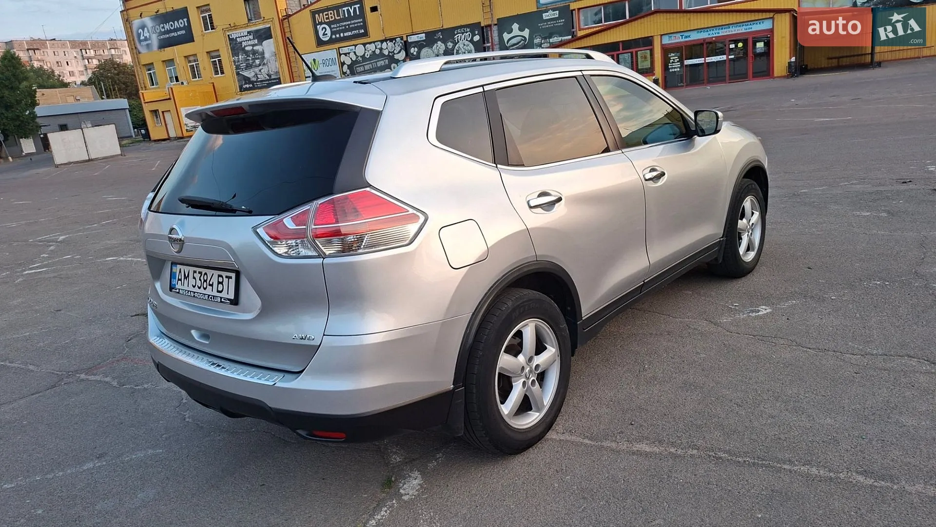 2016 Nissan Rogue - мініатюра 3