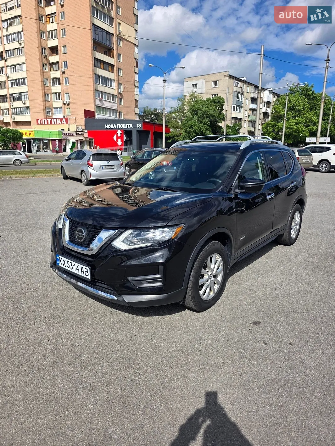 2018 Nissan Rogue - мініатюра 2