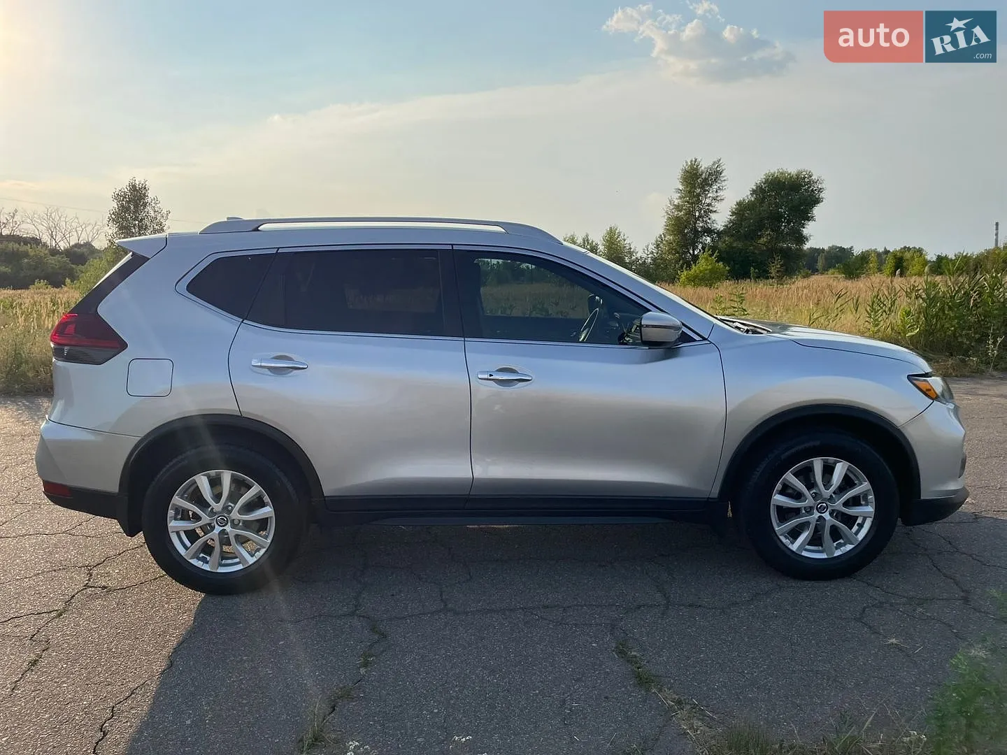 2019 Nissan Rogue - мініатюра 8