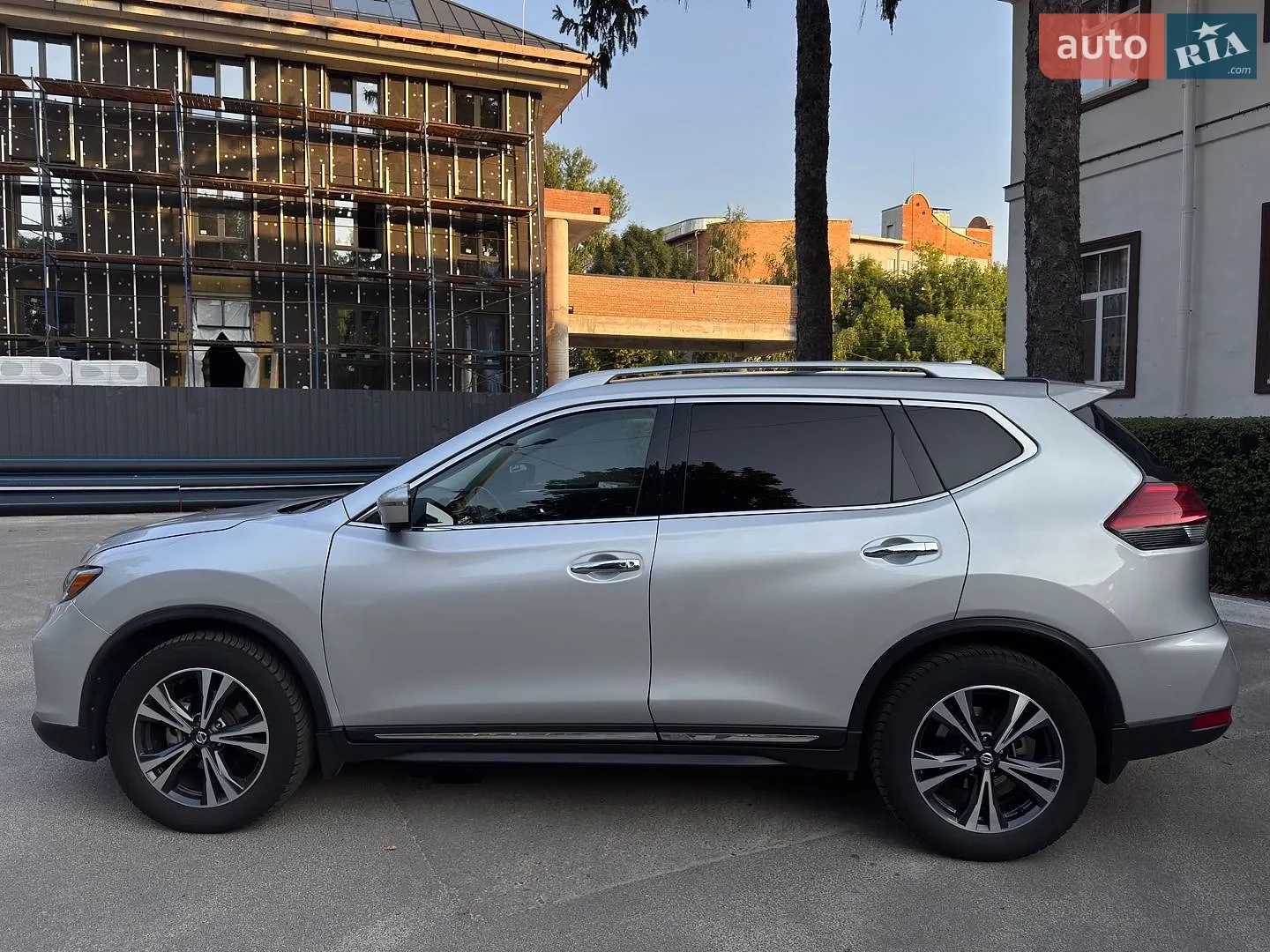 2017 Nissan Rogue - мініатюра 9