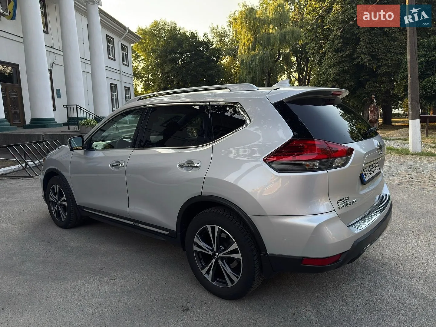 2017 Nissan Rogue - мініатюра 14