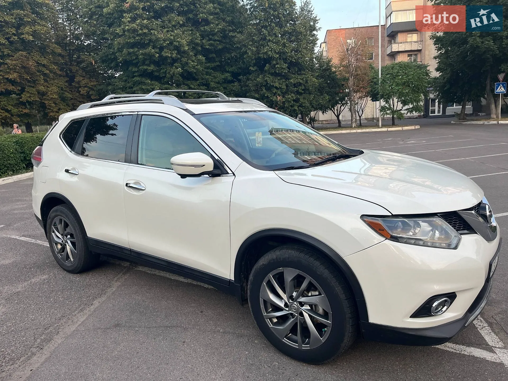 2015 Nissan Rogue - мініатюра 2