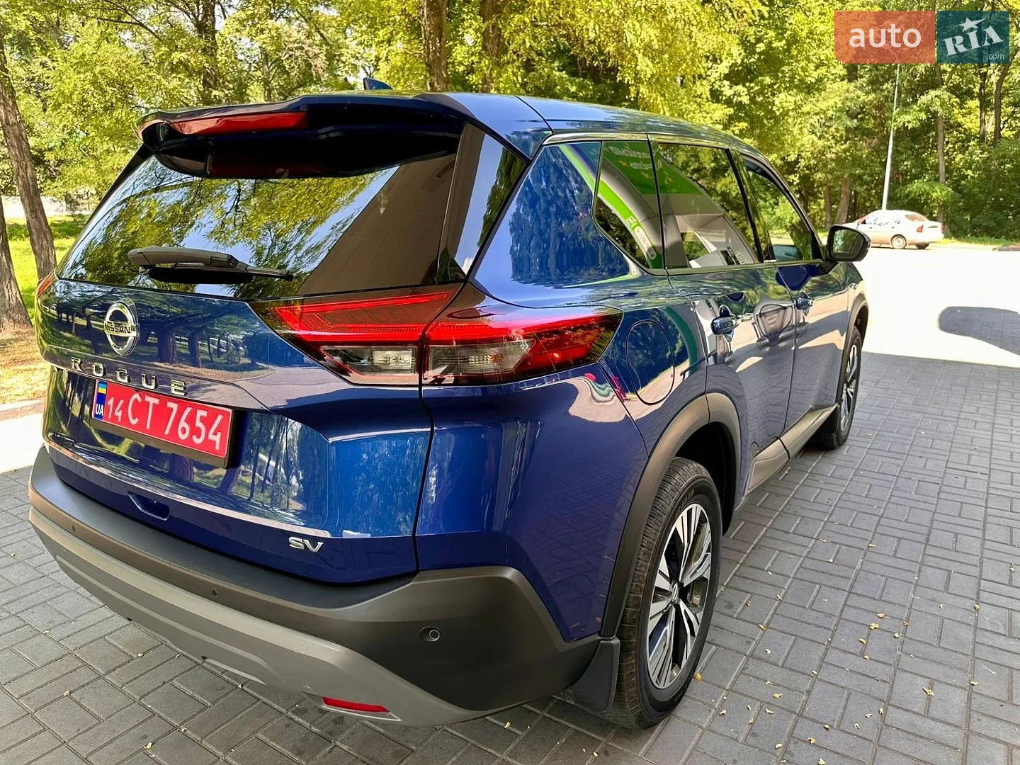 2021 Nissan Rogue - мініатюра 15