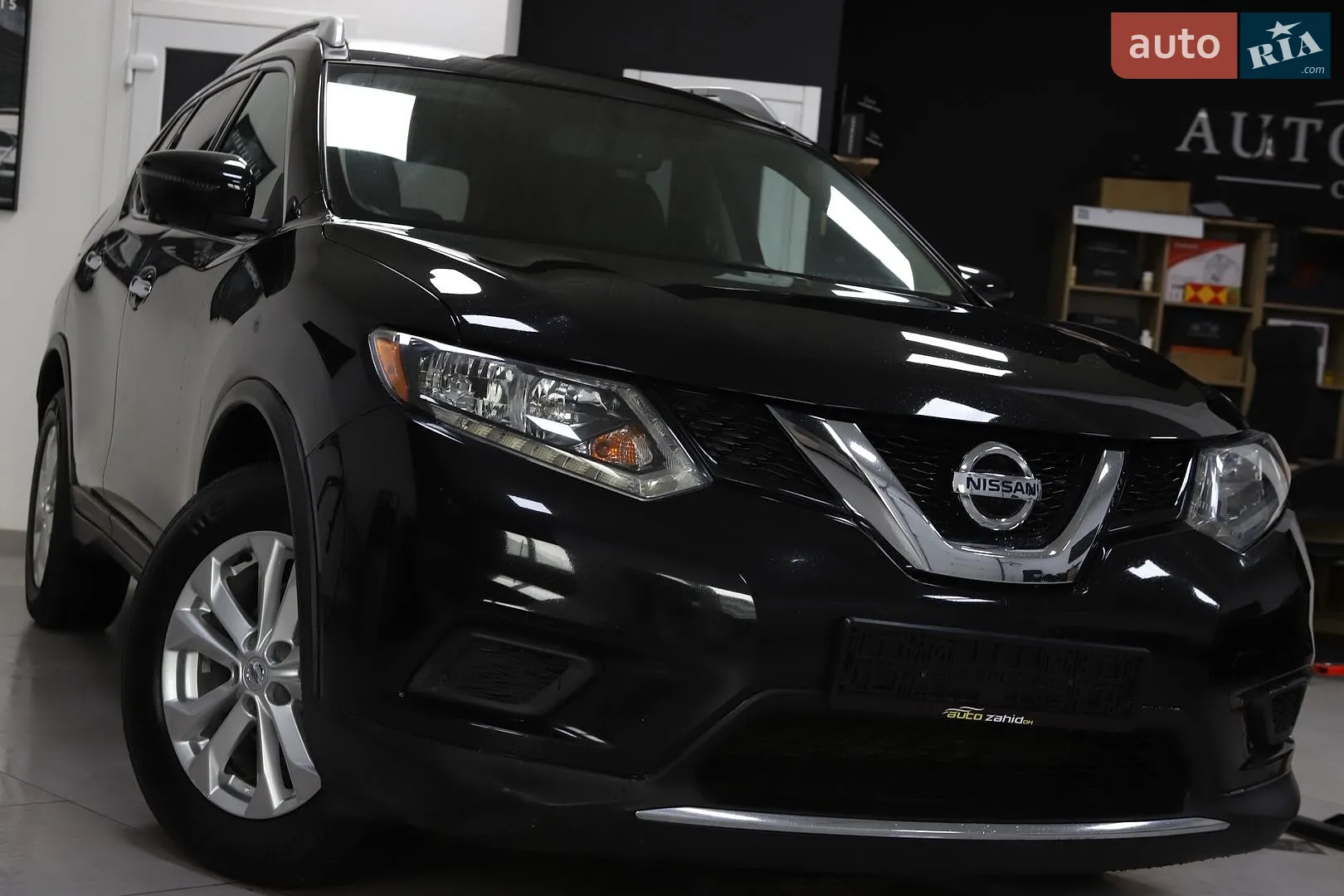 2017 Nissan Rogue - мініатюра 2