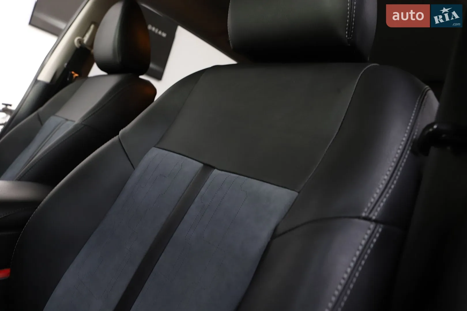 2017 Nissan Rogue - мініатюра 51