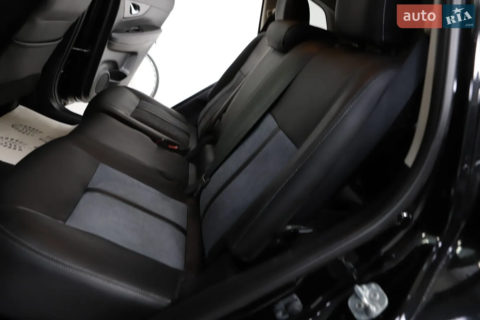 2017 Nissan Rogue - мініатюра 89