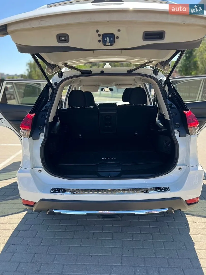2018 Nissan Rogue - мініатюра 11