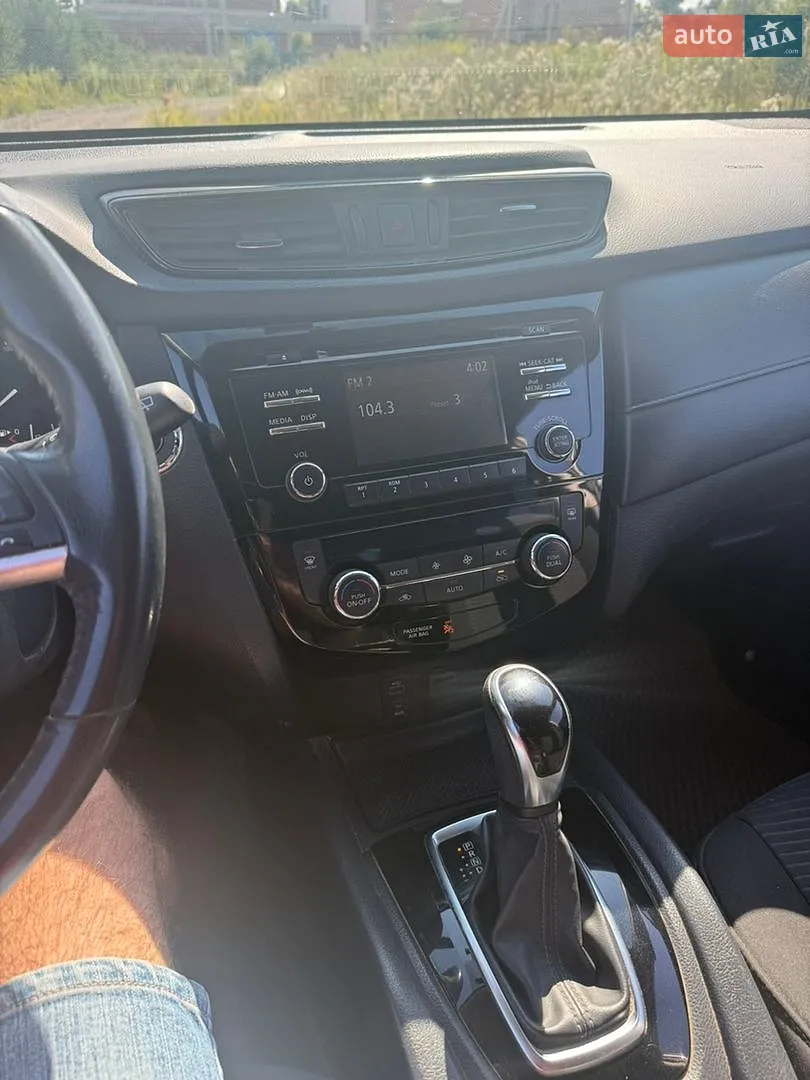 2017 Nissan Rogue - мініатюра 15