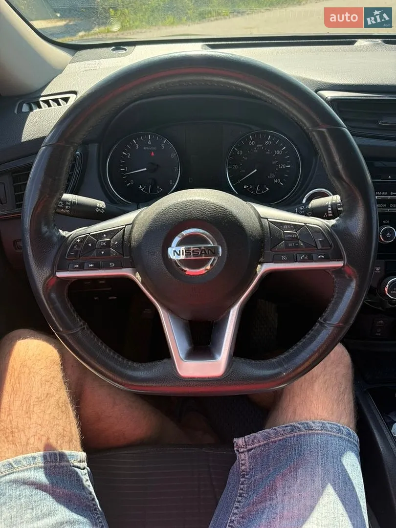 2017 Nissan Rogue - мініатюра 11