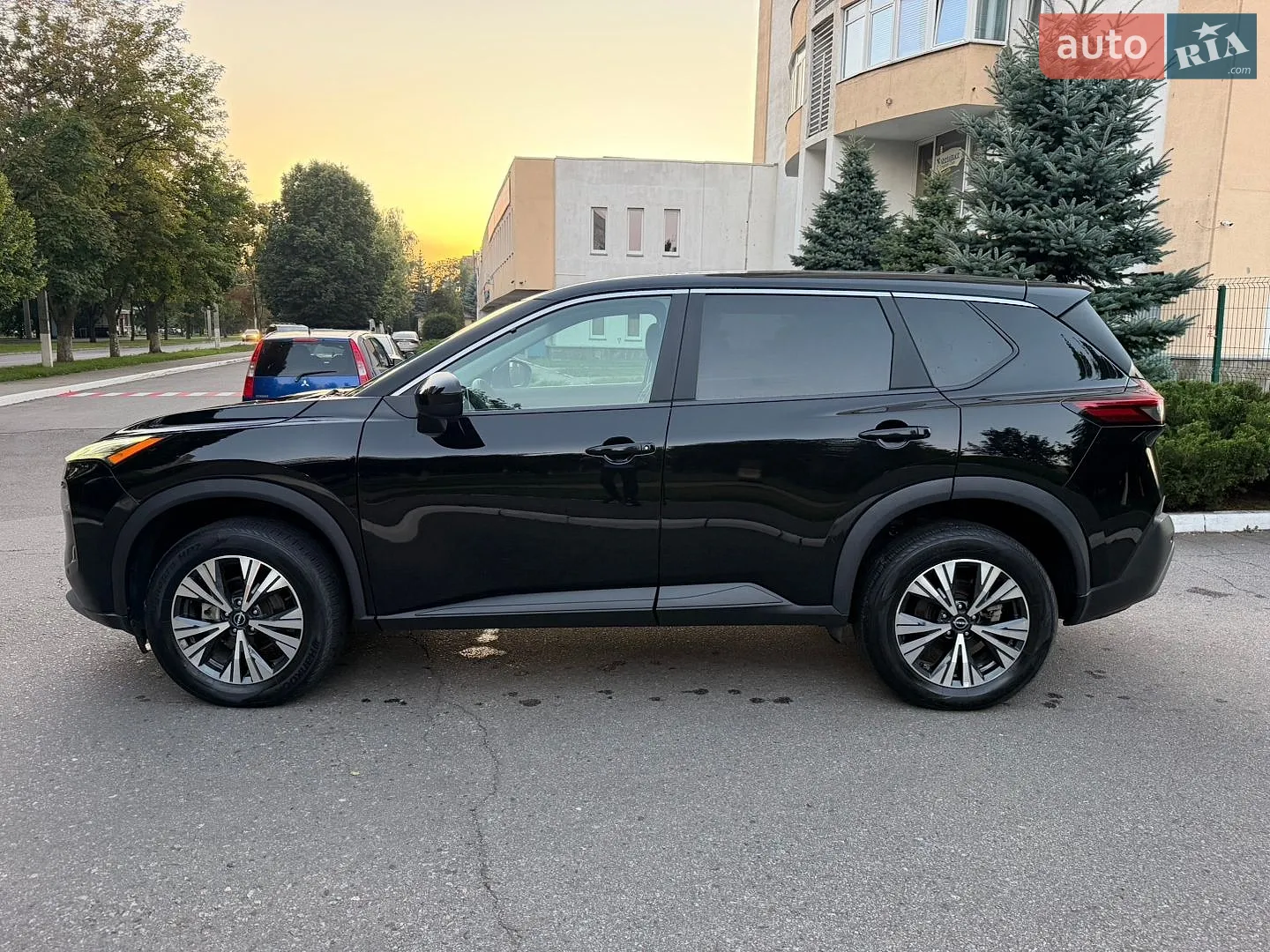 2023 Nissan Rogue - мініатюра 10