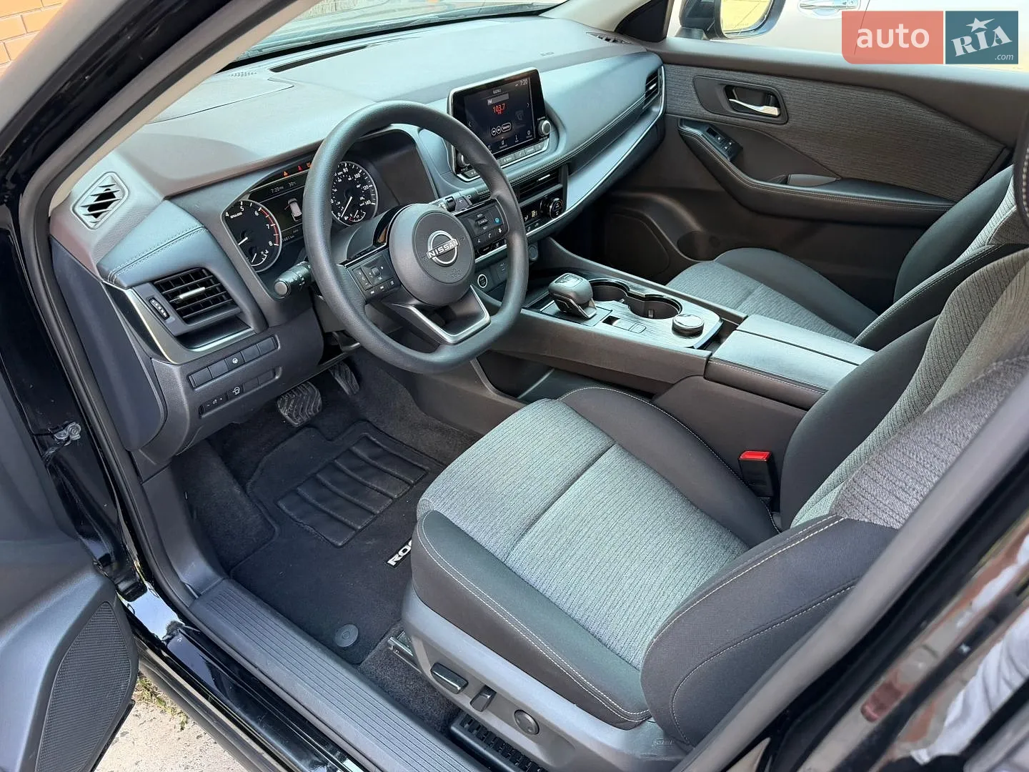 2023 Nissan Rogue - мініатюра 15