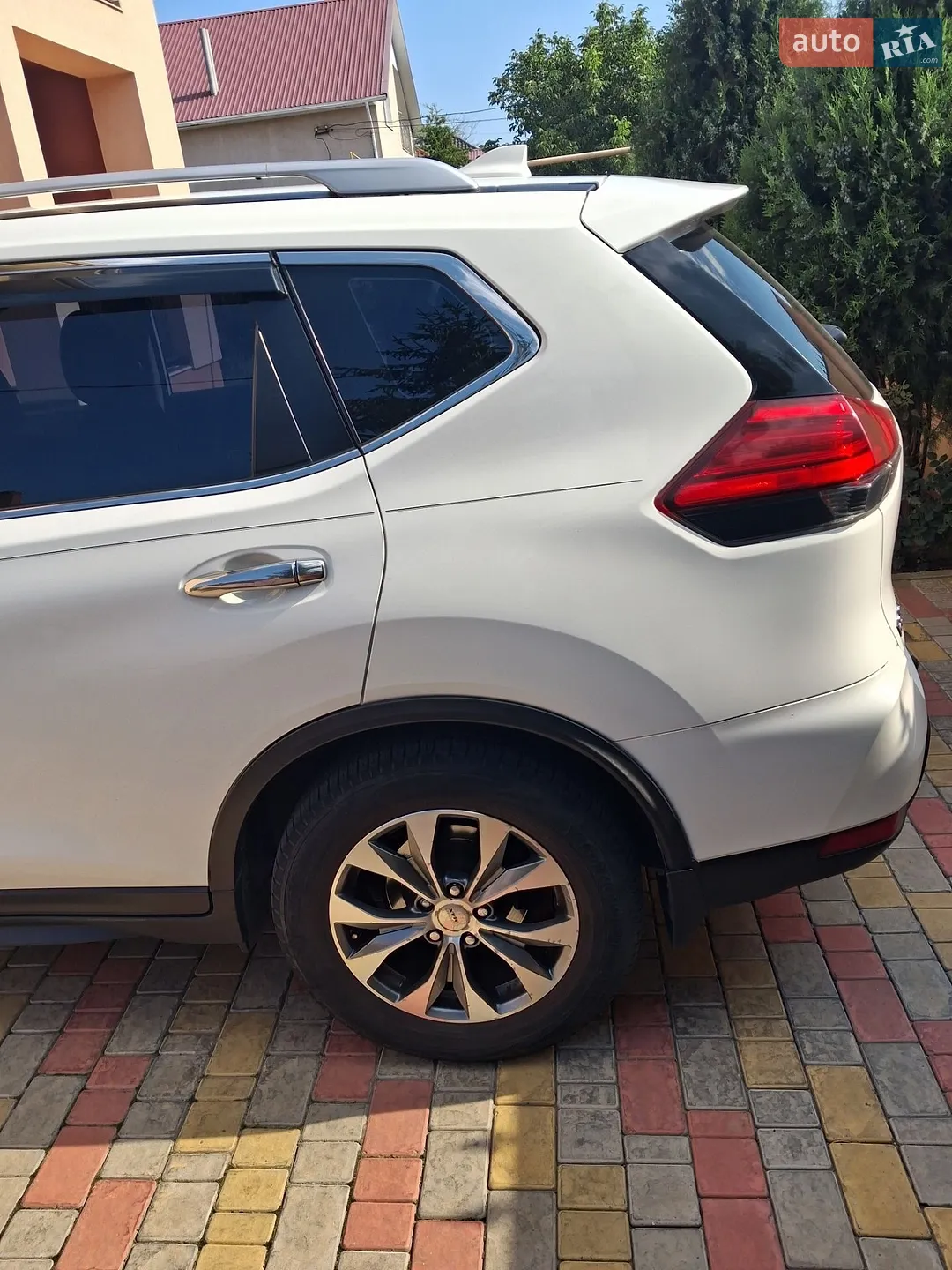 2016 Nissan Rogue - мініатюра 3