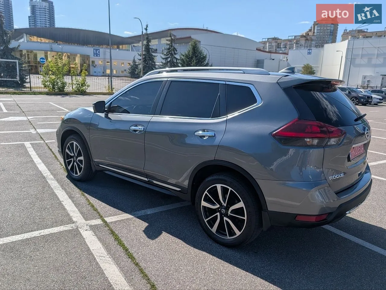 2019 Nissan Rogue - мініатюра 2