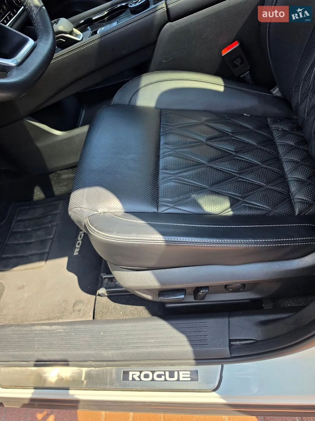 2021 Nissan Rogue - мініатюра 19